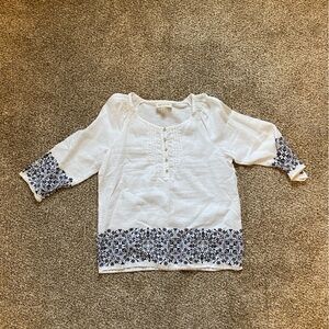 Jones New York Linen Bohemian Tunic with Black Floral Accents